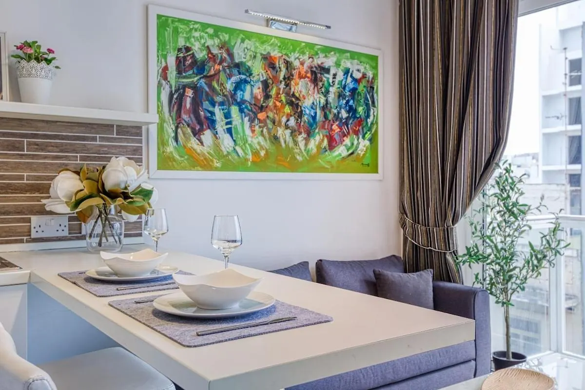 Stylish 1Bedroom Studio In The Heart Of St Julians 202 Saint Julian's Μάλτα